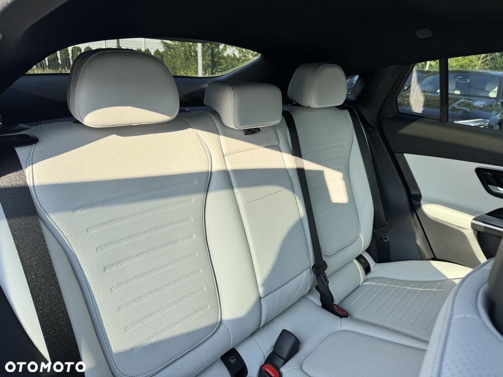 Mercedes-Benz GLC 220 d mHEV 4-Matic AMG Line - 18