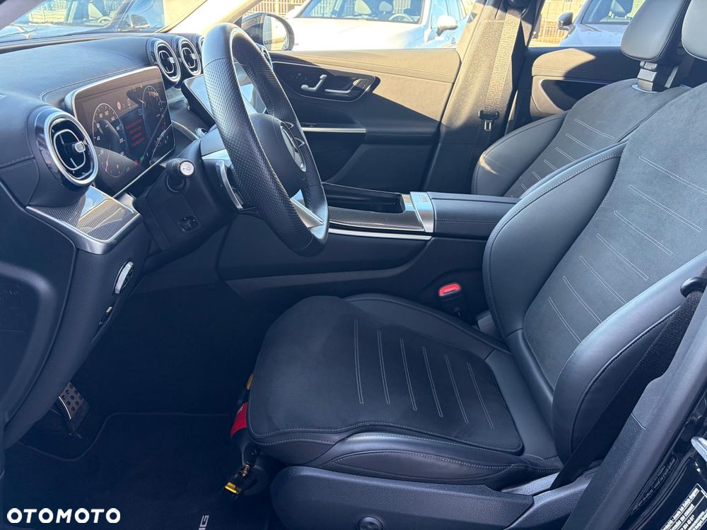 Mercedes-Benz GLC 300 e PHEV 4-Matic AMG Line - 12