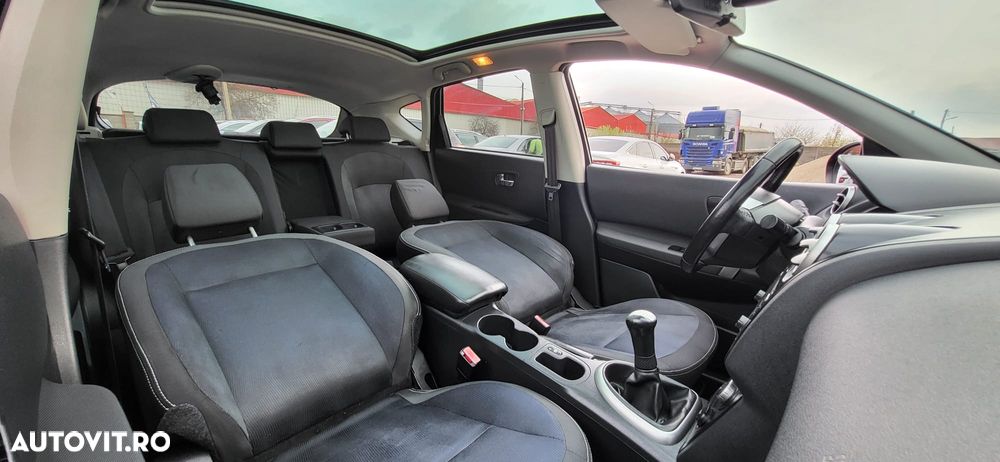 Nissan Qashqai 1.6 Visia - 33