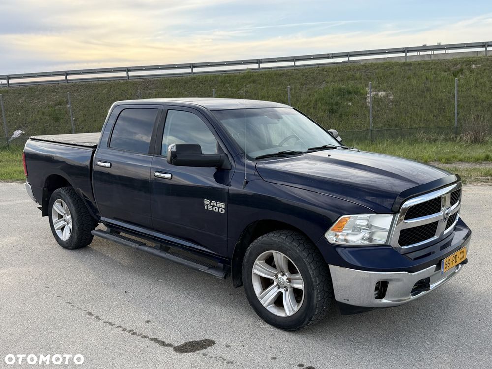 Dodge RAM 5.7 4x4 - 10
