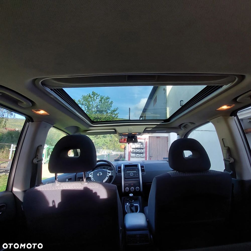 Nissan X-Trail 2.0 dCi XE - 32