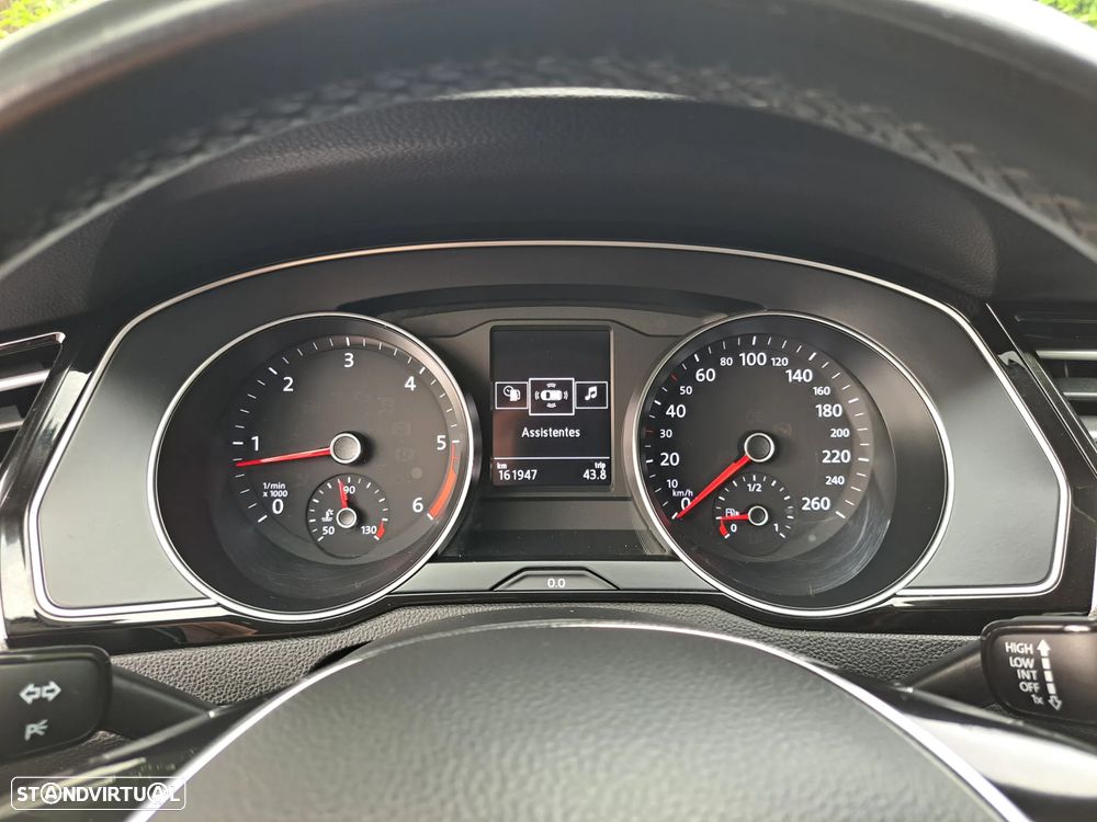 VW Passat 1.6 TDI (BlueMotion ) Comfortline - 22