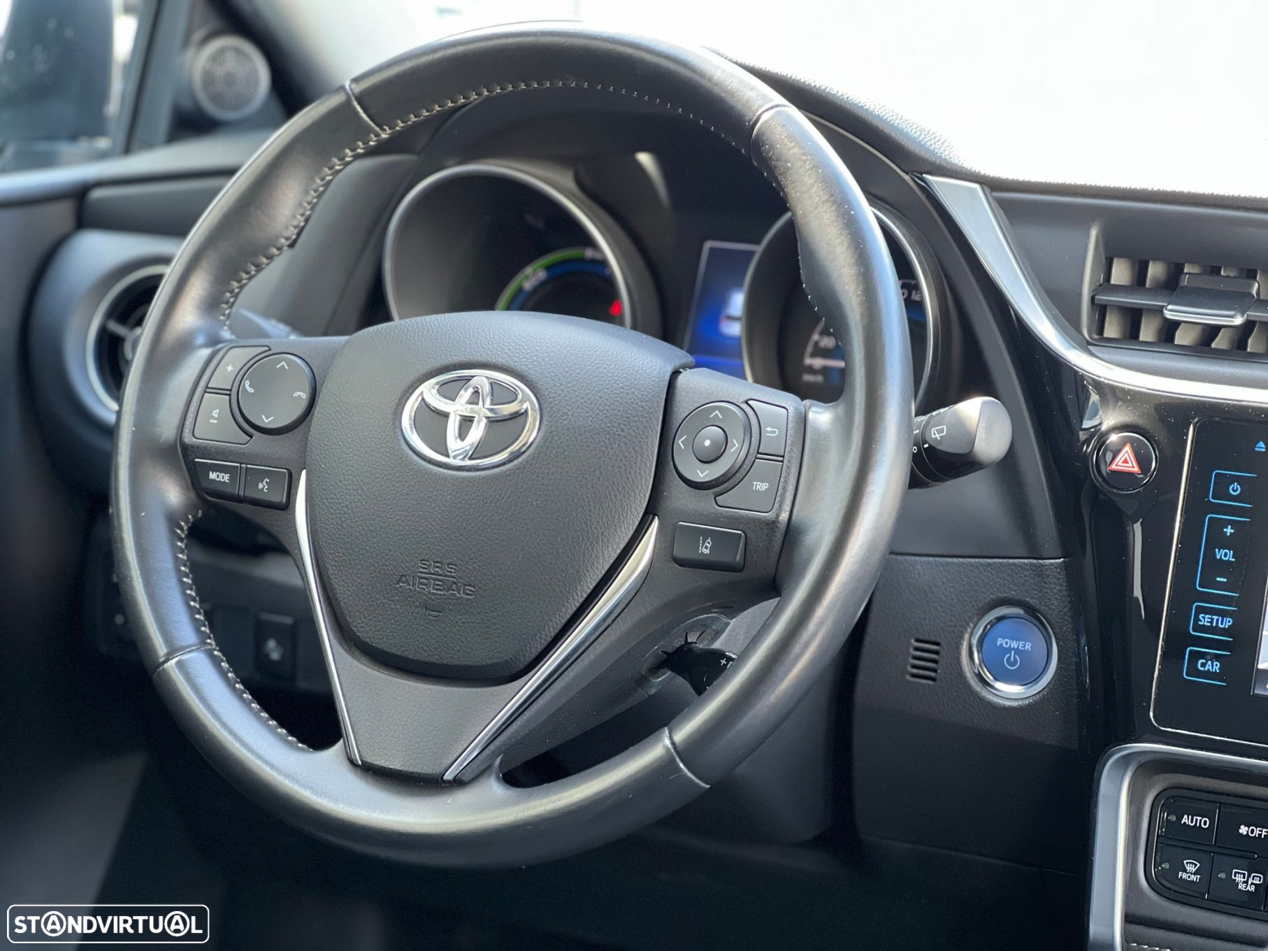 Toyota Auris 1.8 HSD Exclusive+Navi - 13