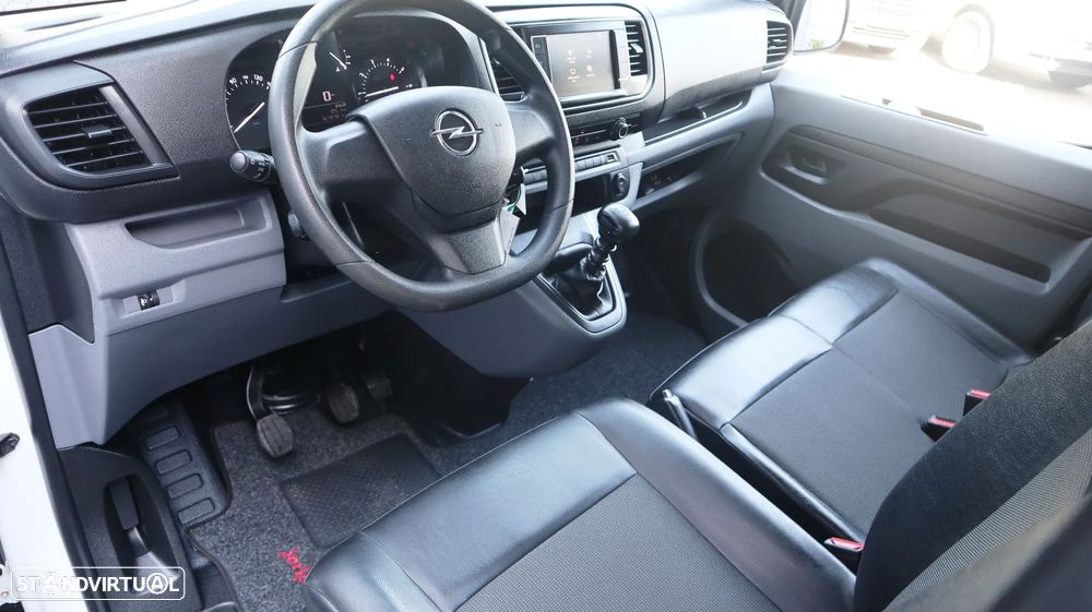 Opel Vivaro 2.0 Longa L3 120 - 9