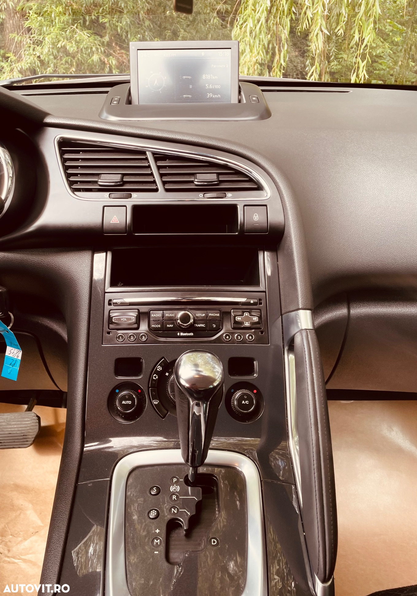 Peugeot 3008 e-HDi FAP 115 EGS6 Stop&Start Allure - 11