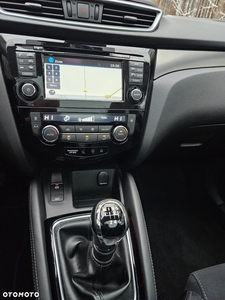 Nissan Qashqai 1.2 DIG-T N-Vision - 13