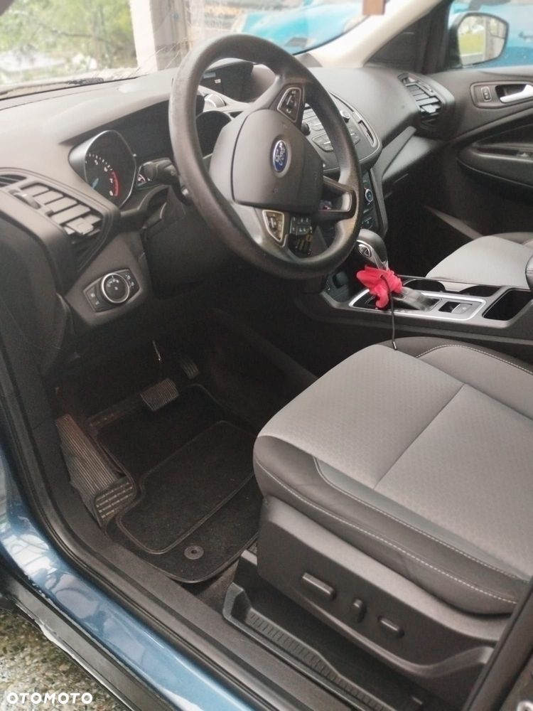 Ford Escape - 9