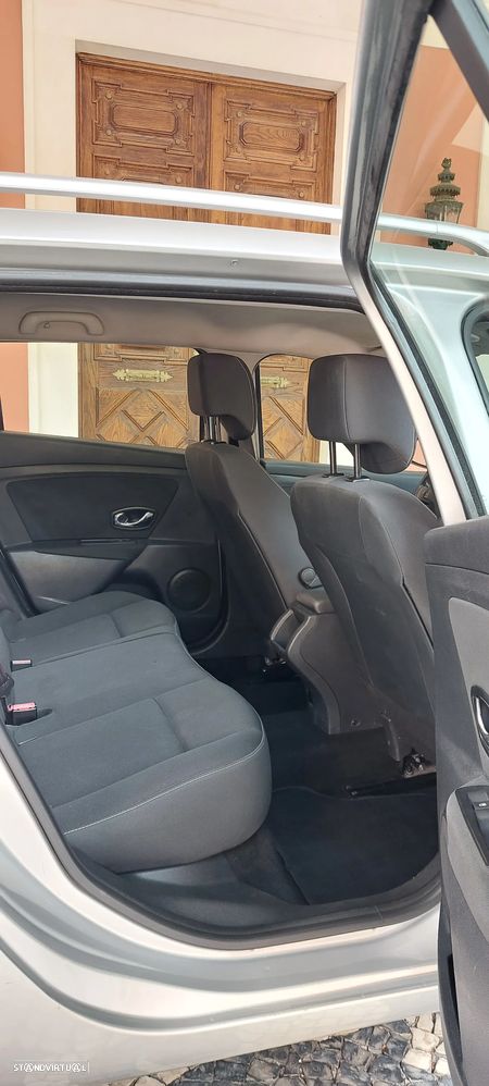 Renault Mégane - 11