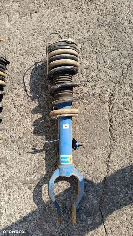 AMORTYZATOR LEWY PRZÓD PRZEDNI NISSAN GTR GT-R R35 - 1