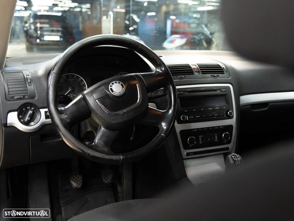 Skoda Octavia Break 1.6 TDi Elegance - 3