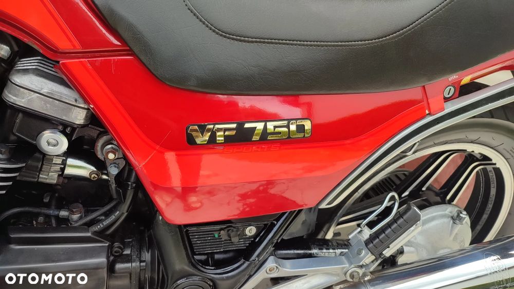 Honda VF - 18