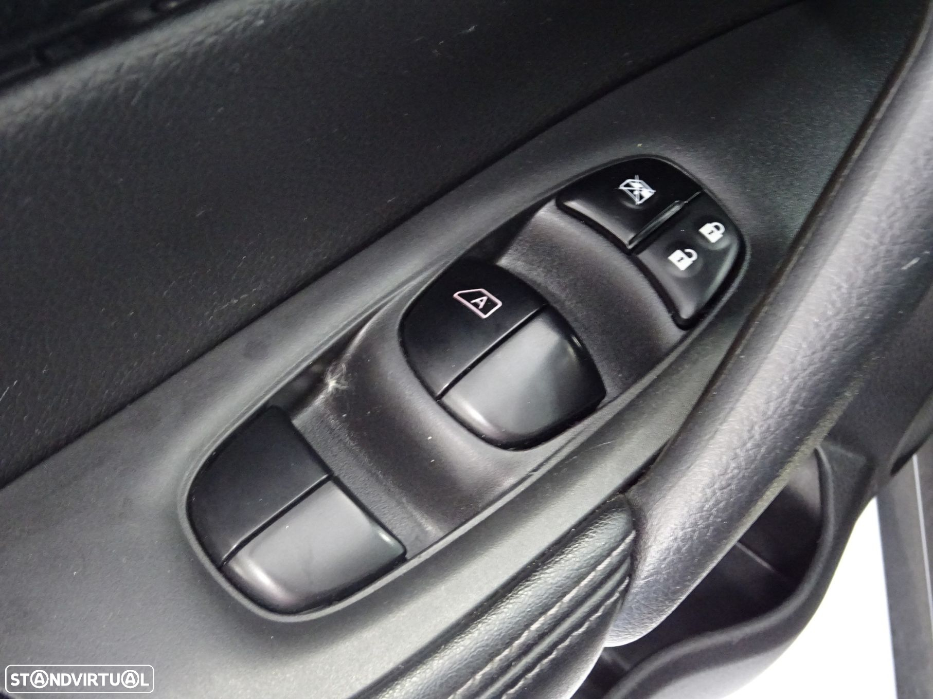 Nissan X-Trail 1.3 DIG-T N-Tec DCT - 11