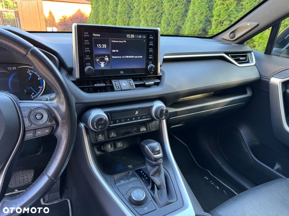 Toyota RAV4 - 25