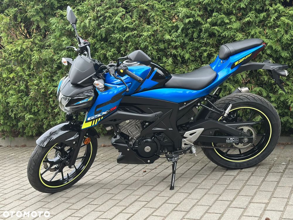 Suzuki GSX - 7