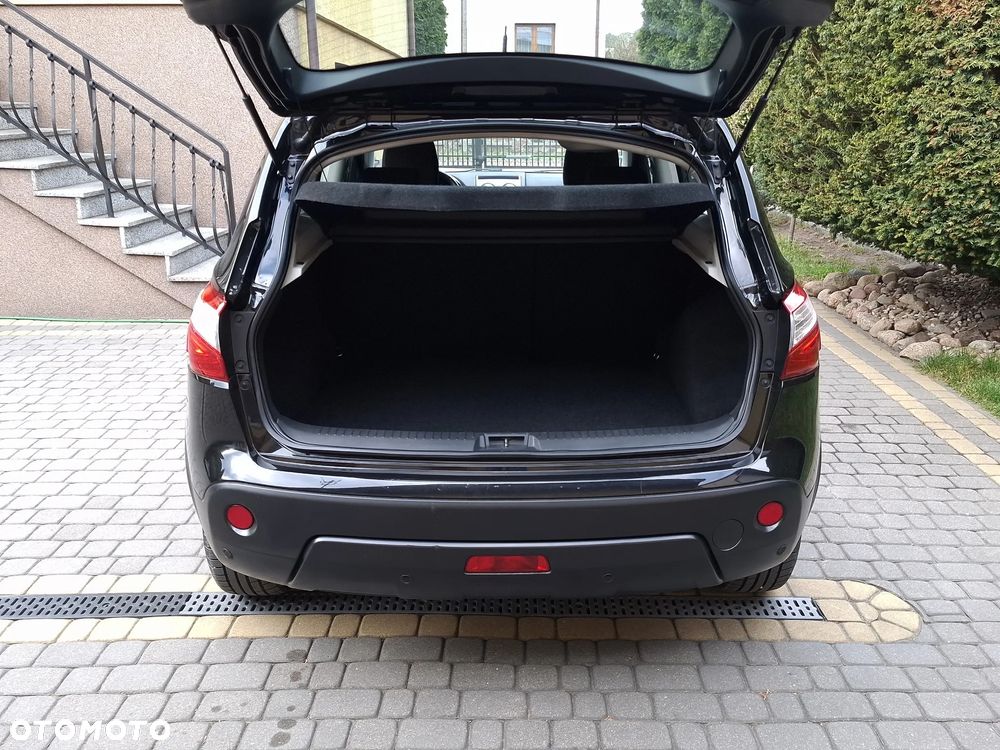 Nissan Qashqai 2.0 4x4 Tekna Premium - 14