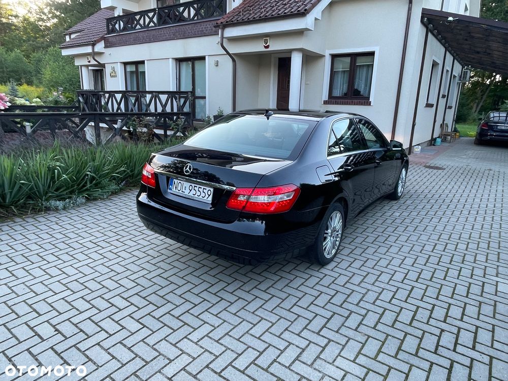 Mercedes-Benz Klasa E 250 BlueTEC 4-Matic Elegance - 5