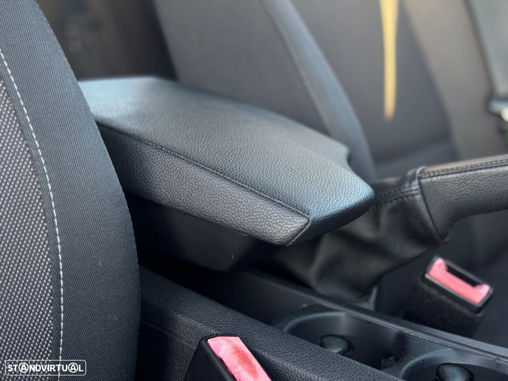 BMW 118 d DPF Edition Sport - 17