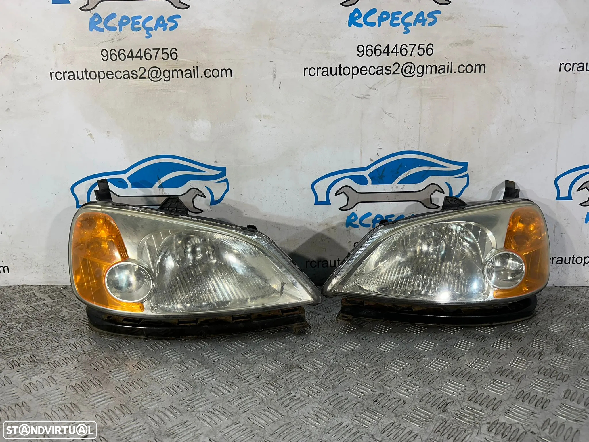 Conjunto Oticas Frente Frontais Esquerda Direita Honda Civic 7 Mk7 EP ES 2001 - 2005 - 2