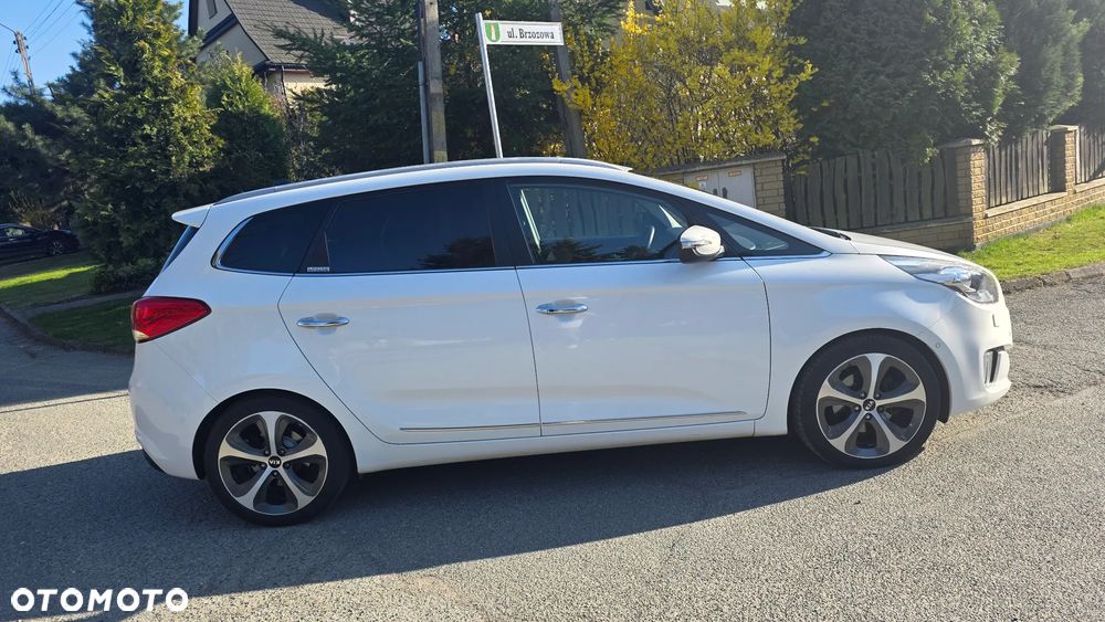 Kia Carens 1.7 CRDi Spirit - 3
