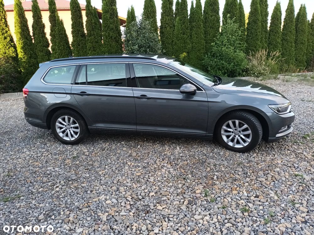 Volkswagen Passat 1.6 TDI (BlueMotion Technology) Comfortline - 4
