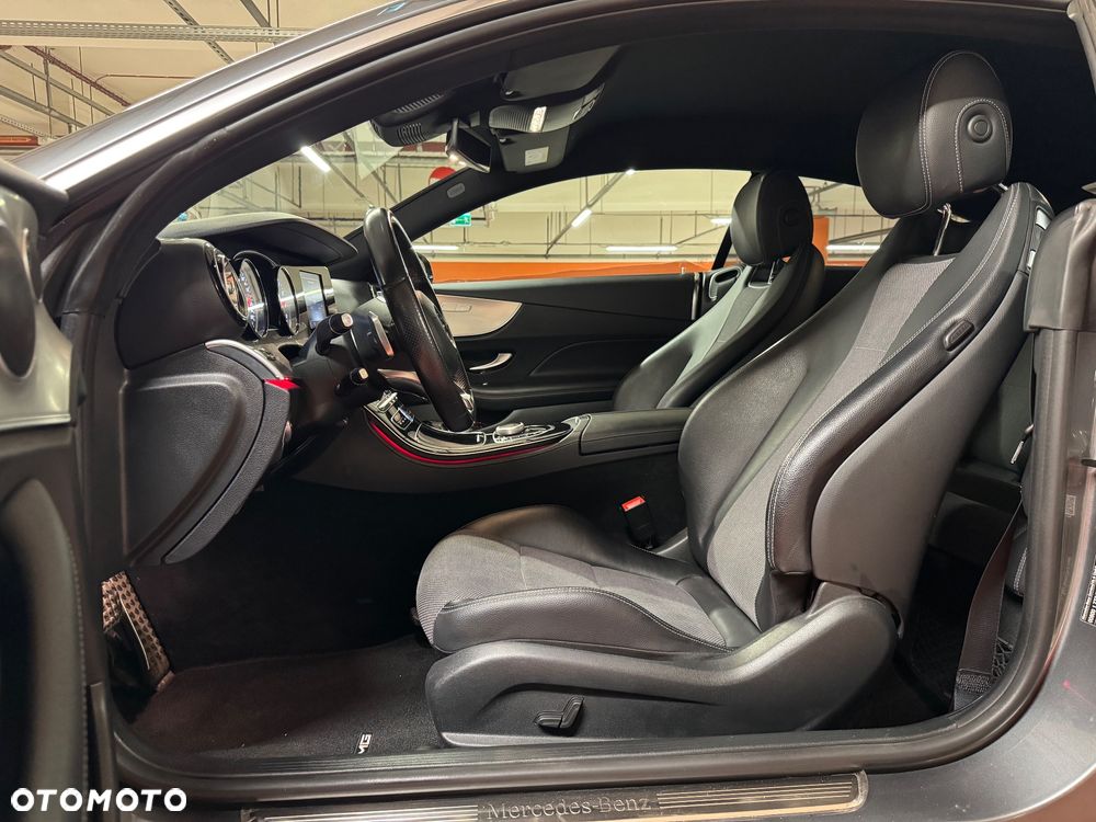 Mercedes-Benz Klasa E 200 9G-TRONIC - 16