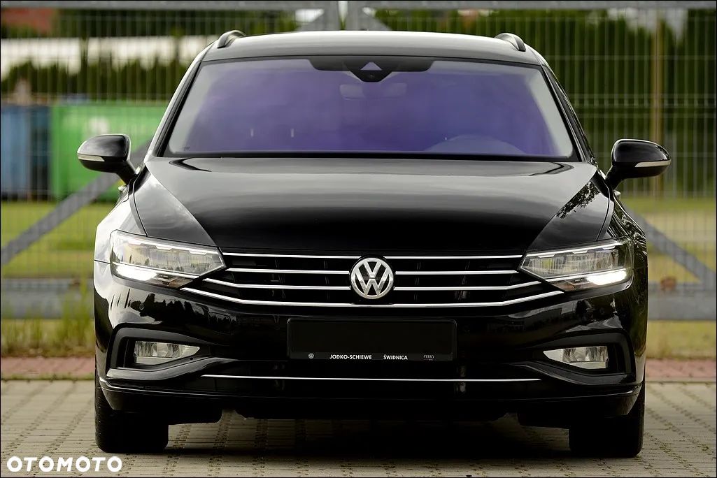 Volkswagen Passat Variant 2.0 TDI SCR DSG Comfortline - 1