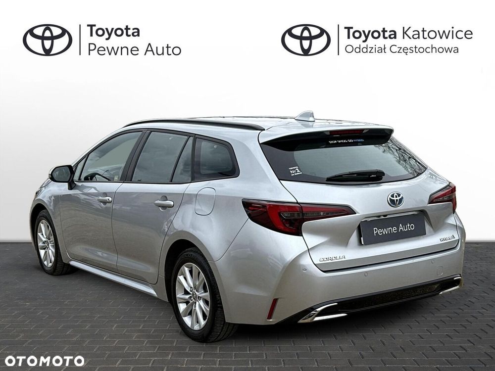 Toyota Corolla 2.0 Hybrid Comfort - 3