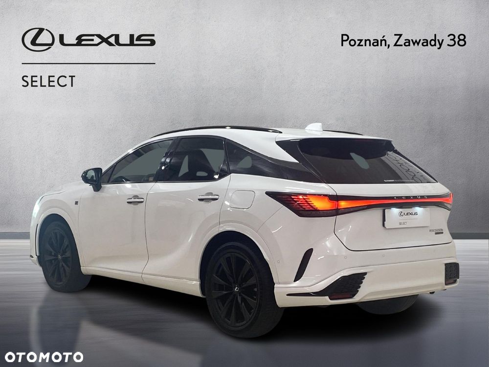 Lexus RX - 9