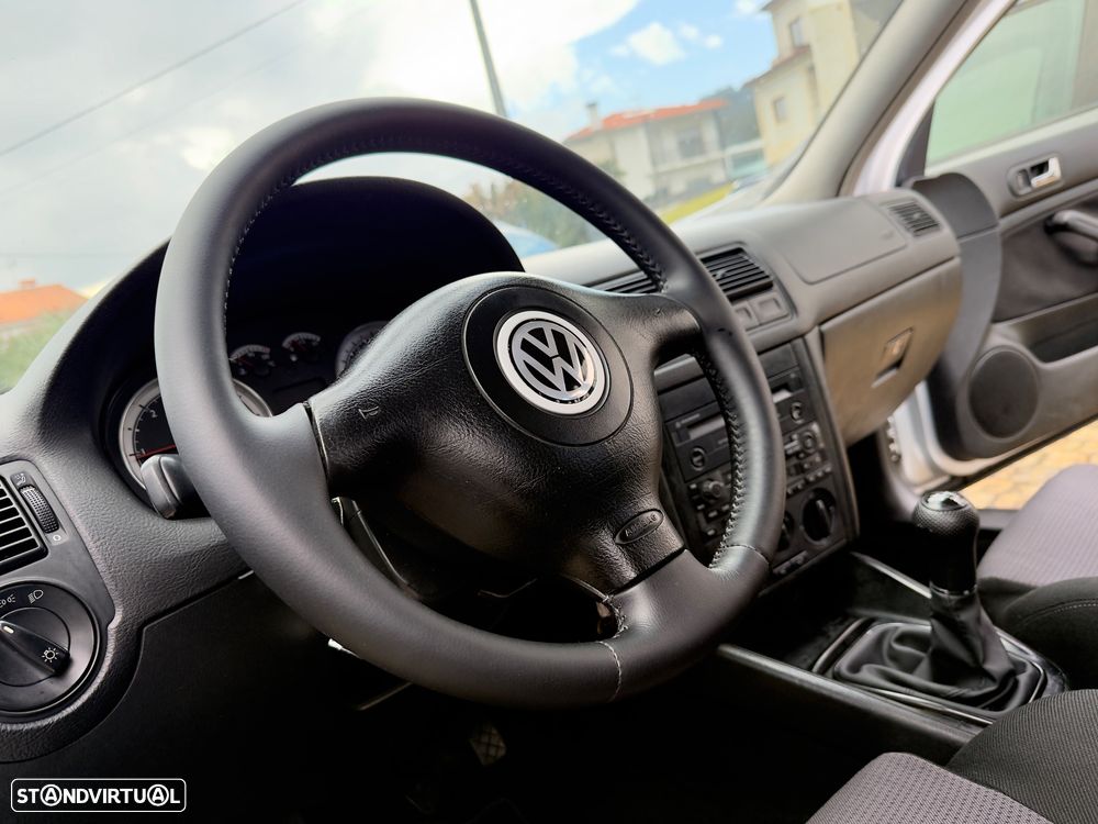 VW Golf Variant 1.9 TDi Confl AC - 41