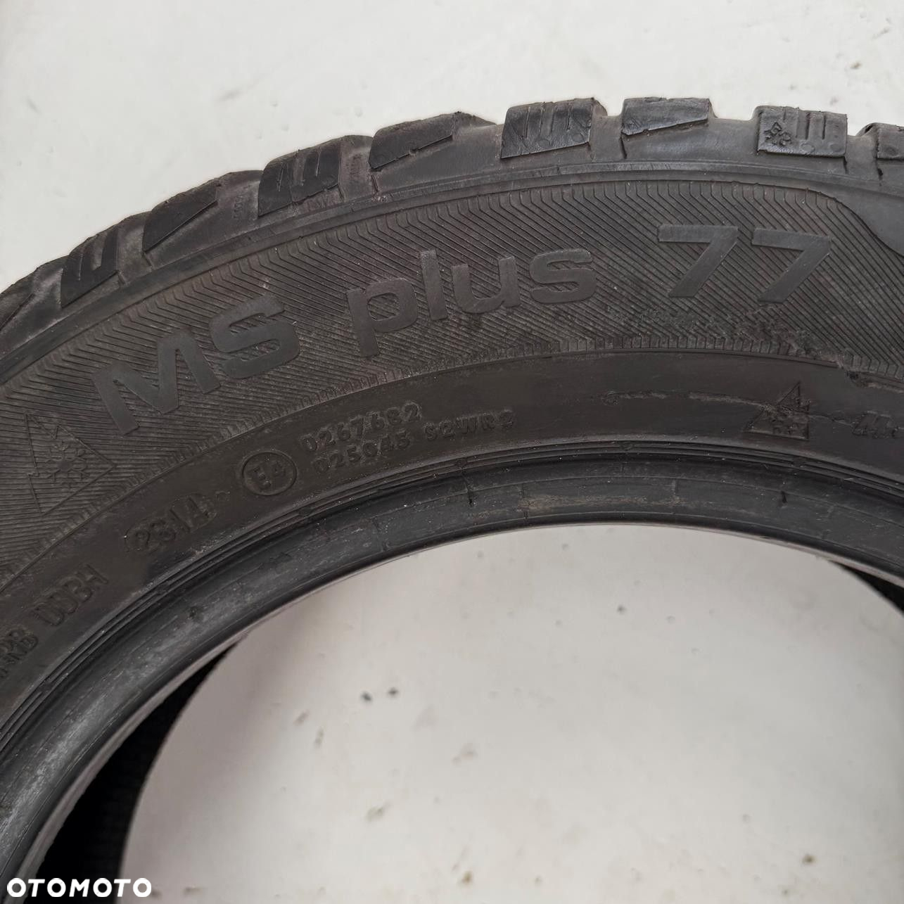 Opona 195/60/15 Uniroyal MS Plus 77 (F5605) - 4