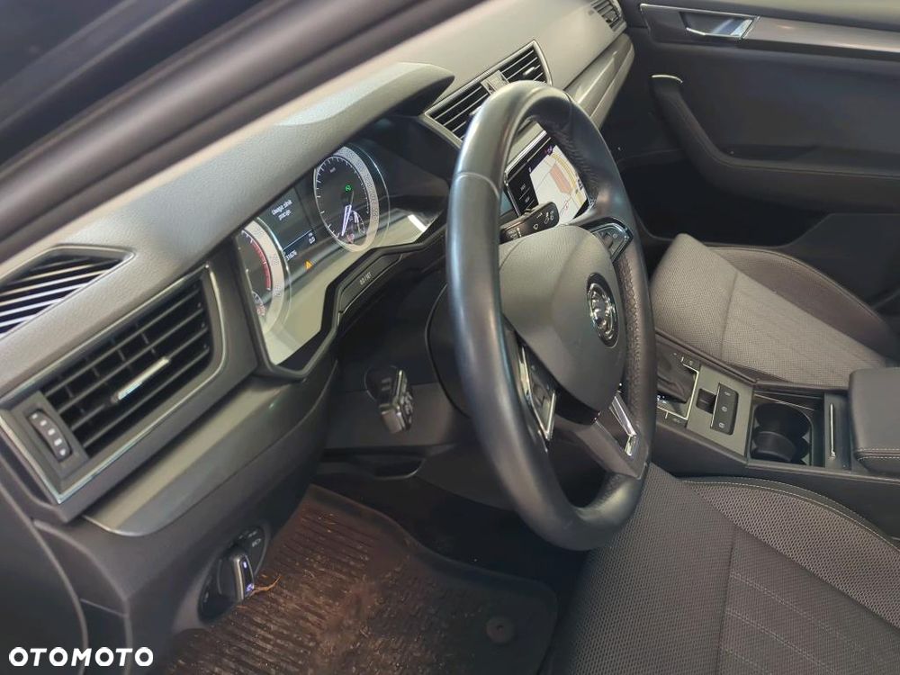 Skoda Superb 1.5 TSI ACT Style DSG - 10