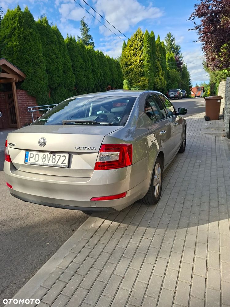 Skoda Octavia 1.6 TDI Ambition - 7