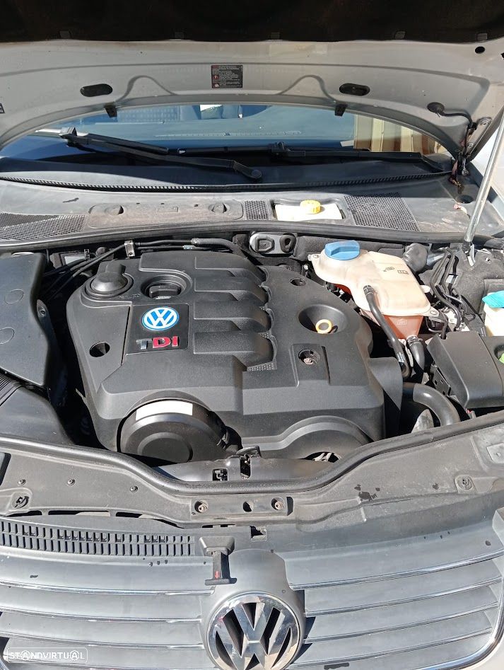 VW Passat 1.9 TDi Exclusivel 4M - 6