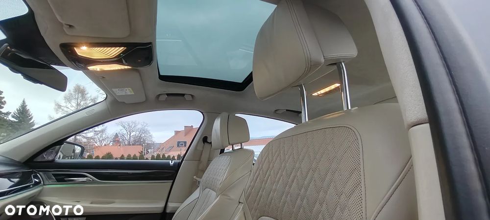 BMW Seria 7 730d xDrive - 11