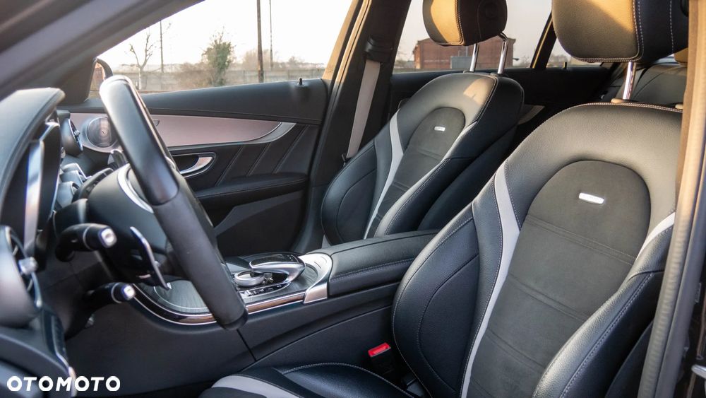 Mercedes-Benz Klasa C AMG 63 S AMG Speedshift 7G-MCT - 18