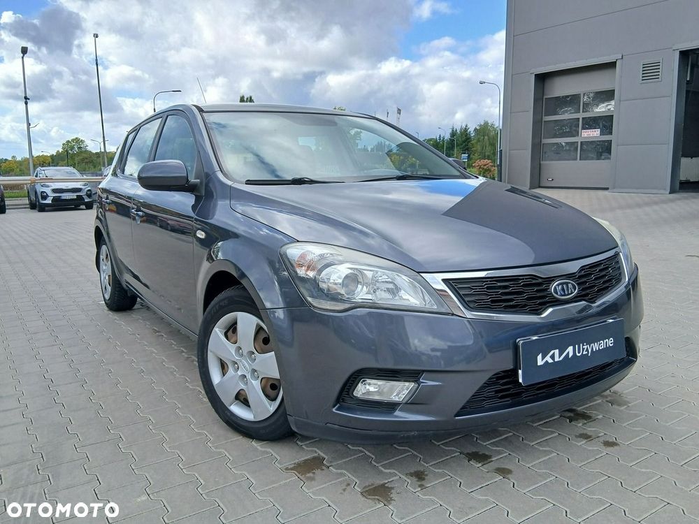 Kia Ceed 1.4 M - 24