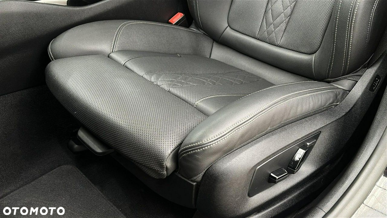 BMW Seria 5 520i - 18