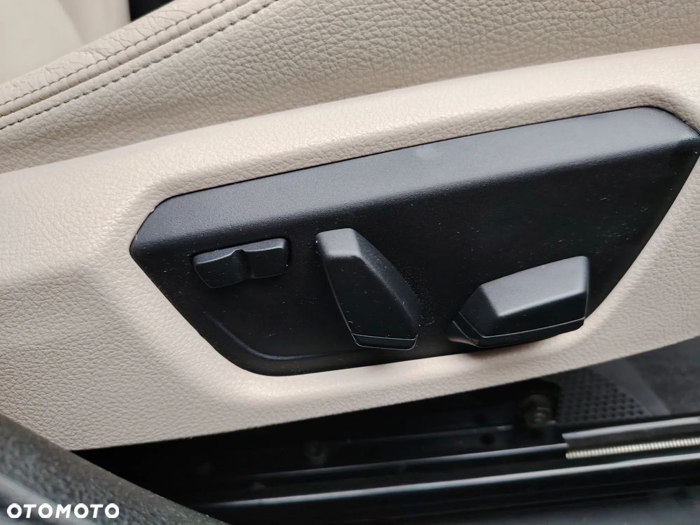 BMW Seria 3 - 39