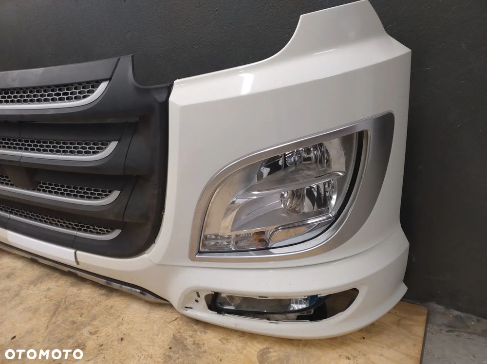 Zderzak reflektor grill belka daf xf 106 - 4
