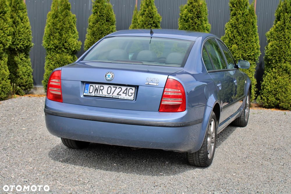 Skoda Superb 1.8T Comfort - 8