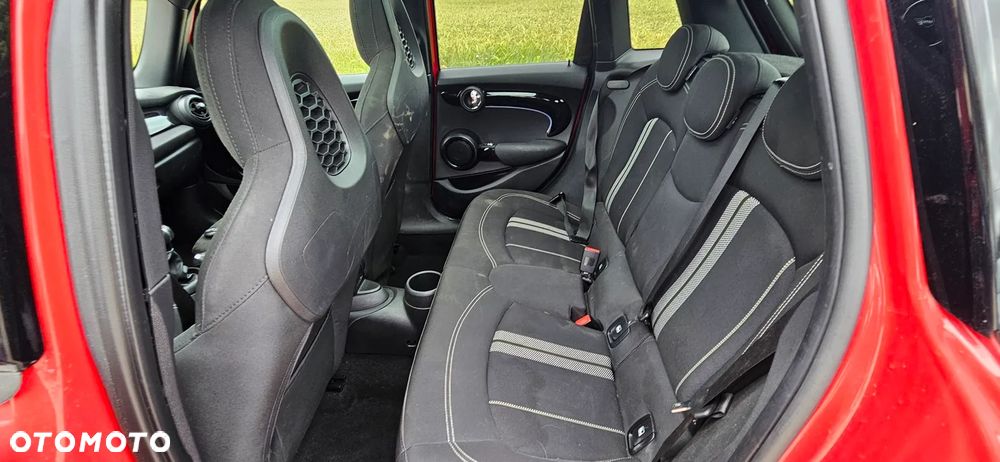 MINI Cooper John Works Trim - 21
