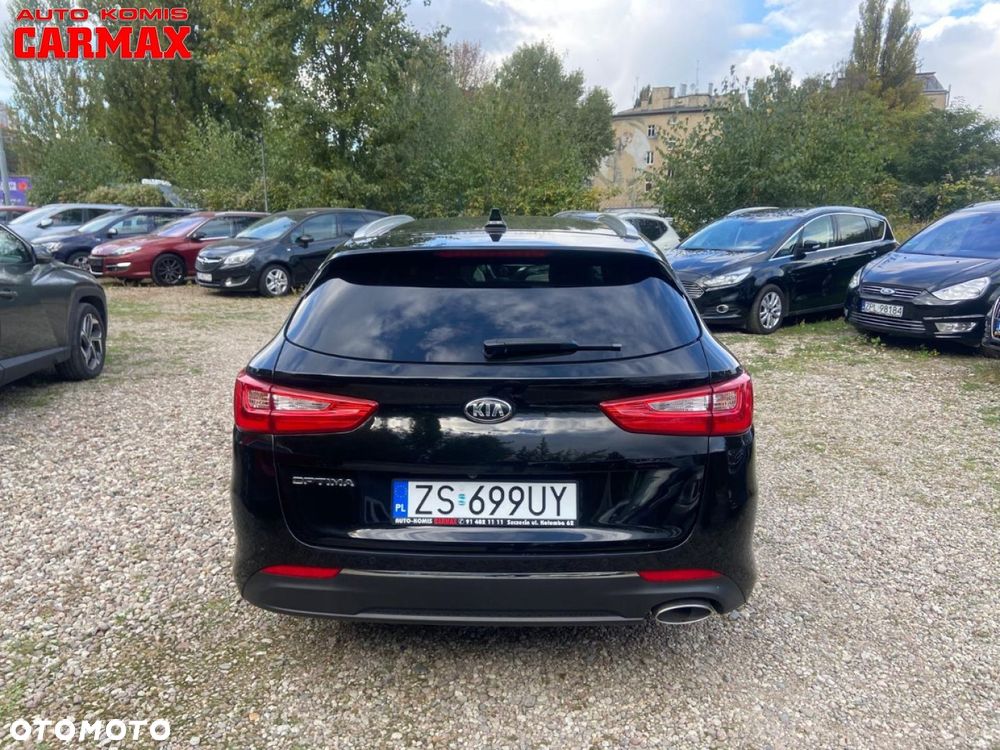 Kia Optima - 12