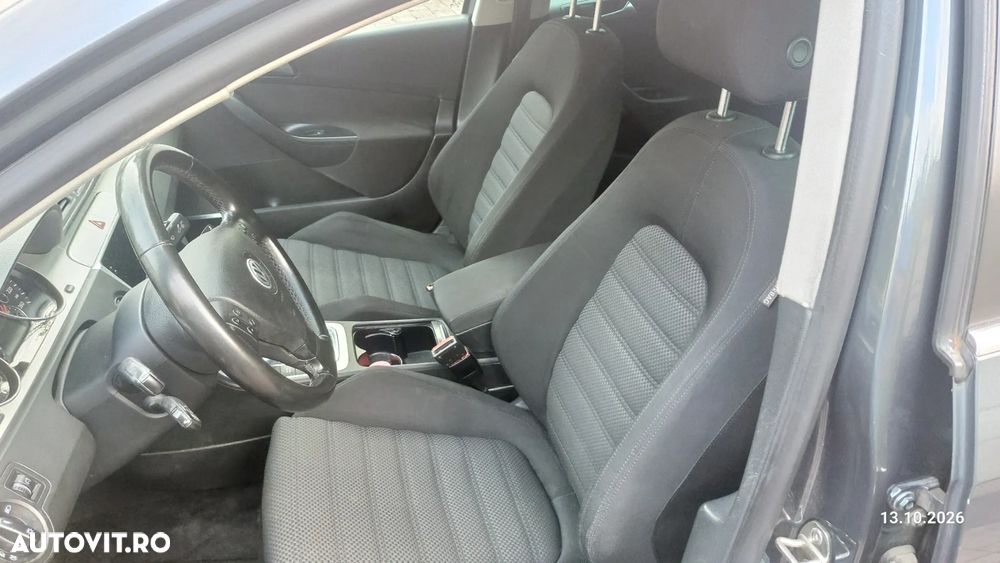 Volkswagen Passat - 9