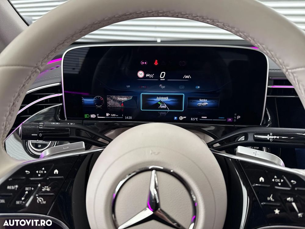 Mercedes-Benz E 200 MHEV 4MATIC Aut. - 26