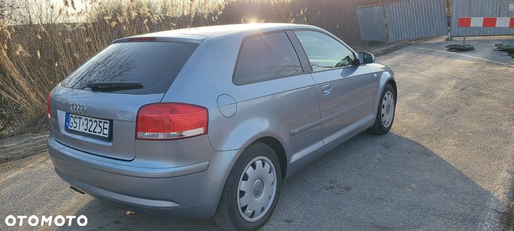 Audi A3 3-drzwiowe 1.9 TDI Ambition - 11