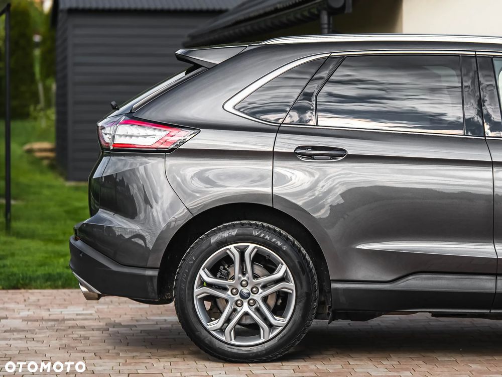 Ford Edge 2.0 TDCi 4x4 Titanium - 12