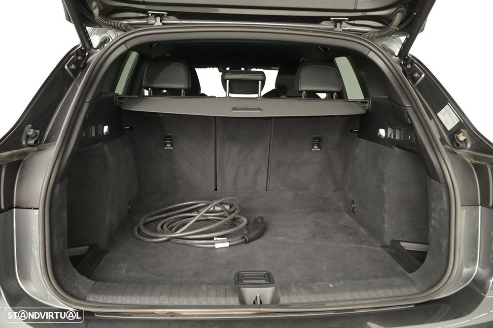 Audi Q6 e-tron 100 kWh Performance SE Business - 25