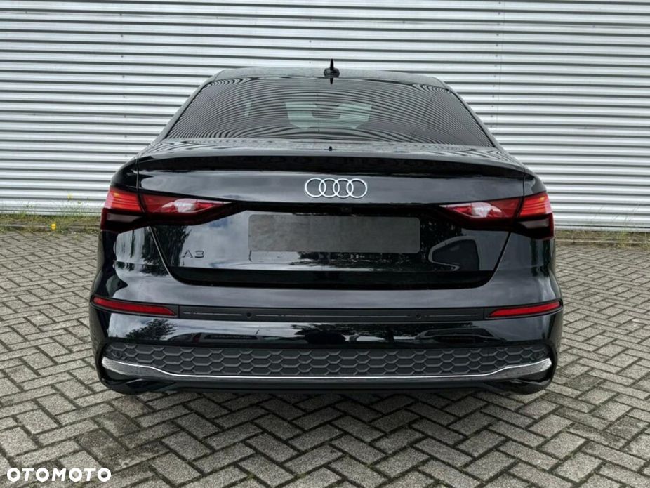 Audi A3 Limousine 30 TFSI mHEV S tronic - 4