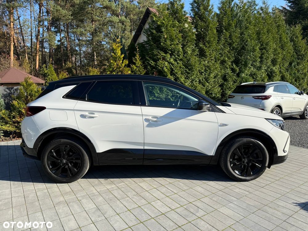 Opel Grandland 1.2 T GS Line S&S - 4