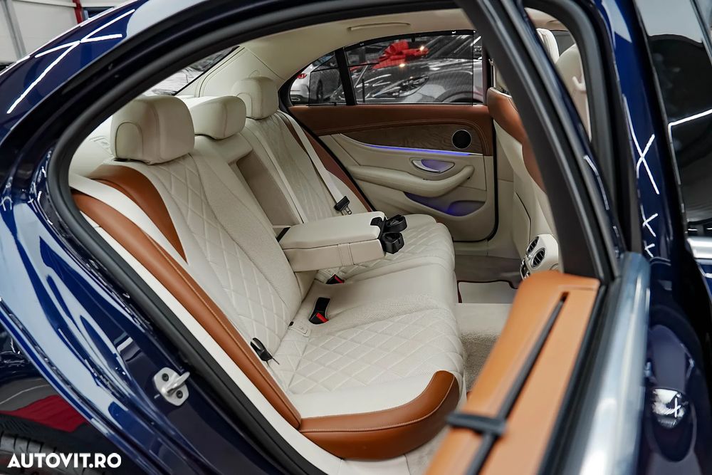 Mercedes-Benz E 220 d 4MATIC 9G-TRONIC Exclusive - 11